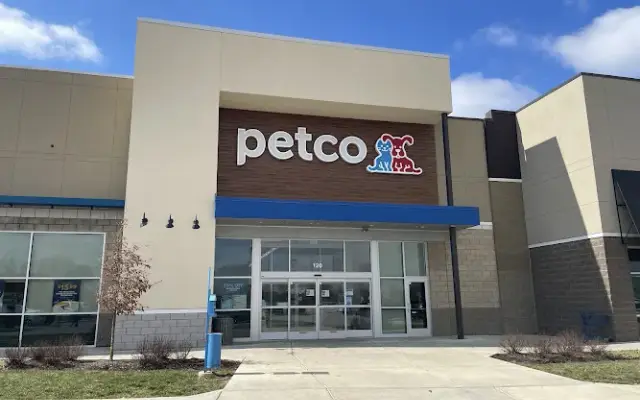 Petco in Noblesville, IN