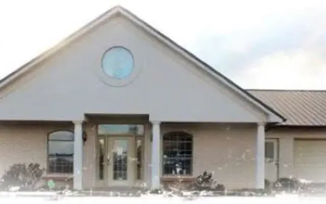 Happy Hollow Animal Hospital in Elgin, OK