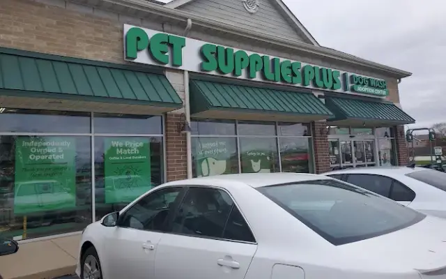 Pet Supplies Plus North Aurora in North Aurora, IL