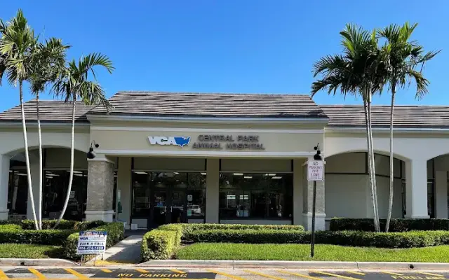 VCA Central Park Animal Hospital in Plantation, FL