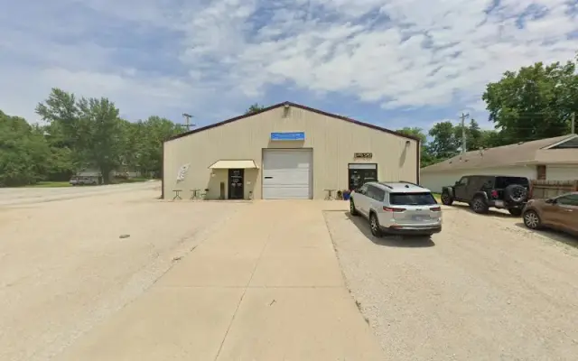 Lickety Split Dog Grooming in Eudora, KS