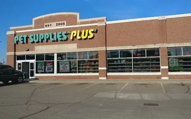 Pet Supplies Plus Oxford in Oxford, MI