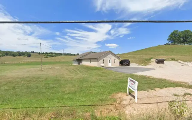 Groom & Kennel Shop in Gallipolis, OH