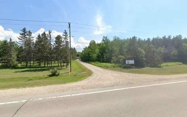 Cobb's Country Kennel in Sault Ste. Marie, MI