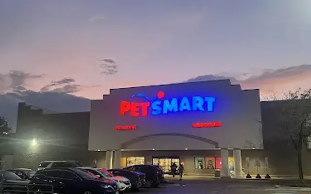 PetSmart in Chicago, IL