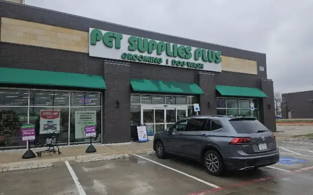 Pet Supplies Plus Forney in Forney, TX