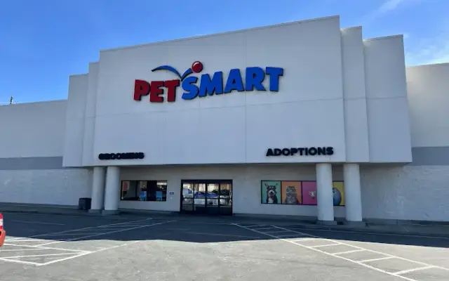 PetSmart in Niles, OH