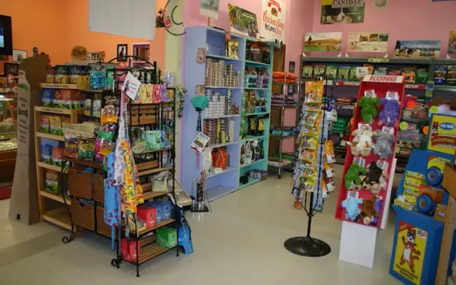 Storybook Wags N' Whiskers in Cicero, NY