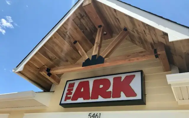 The Ark Pet Spa & Hotel - Hixson in Hixson, TN