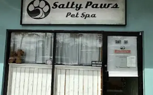 Salty Paws Pet Spa in Key West, FL