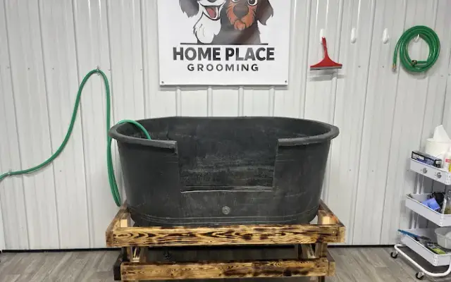Home Place Grooming in Greenville, KY