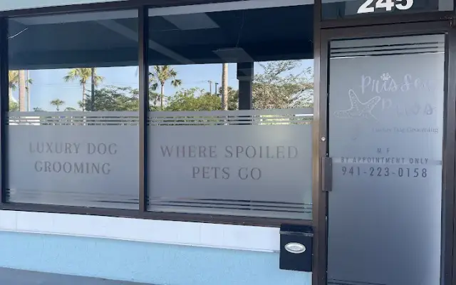 PrisSea Paws, LLC in Nokomis, FL