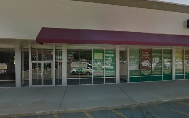 Pet Supplies Plus East Northport Grooming in East Northport, NY
