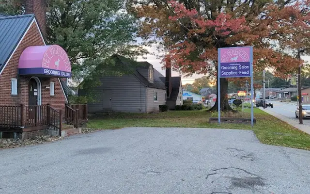 Pet Perfection Grooming Salon in Lower Burrell, PA
