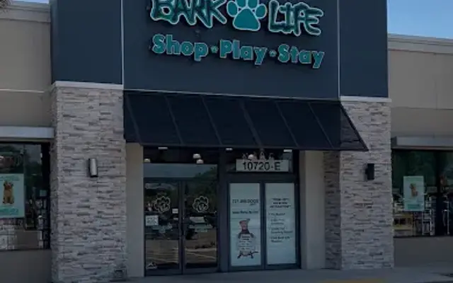 Bark Life Market-Pet Boarding-Grooming & Daycare in Seminole, FL