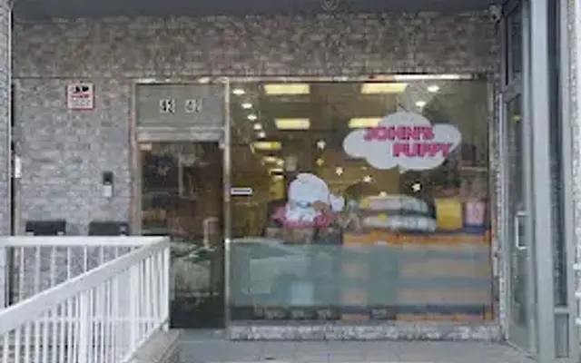 John's Puppy in Flushing, NY