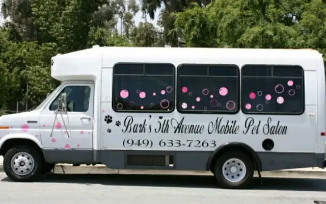 Barks 5th Avenue Mobile Pet Salon in Mission Viejo, CA