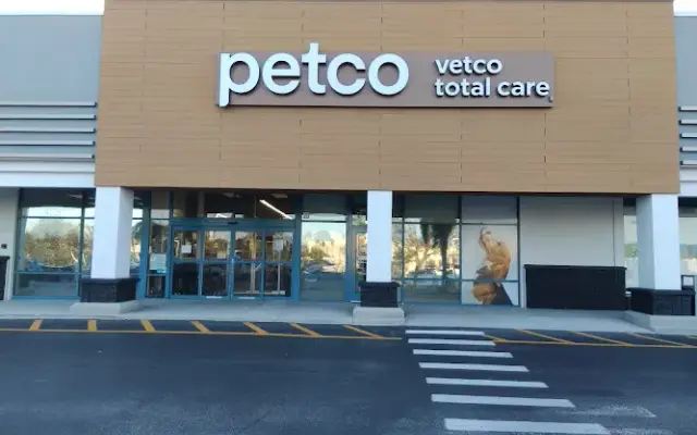 Petco in Sarasota, FL
