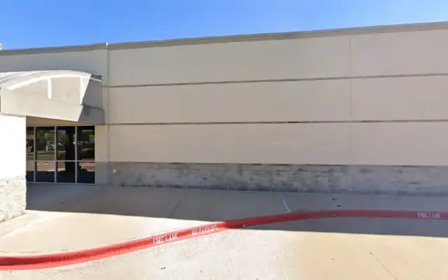 Pet Supplies Plus Allen Grooming in Allen, TX