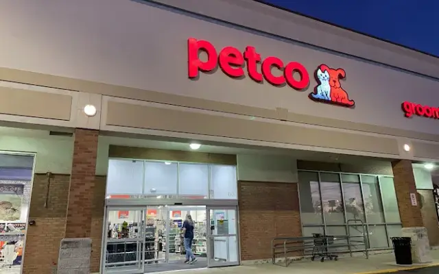Petco in Schaumburg, IL