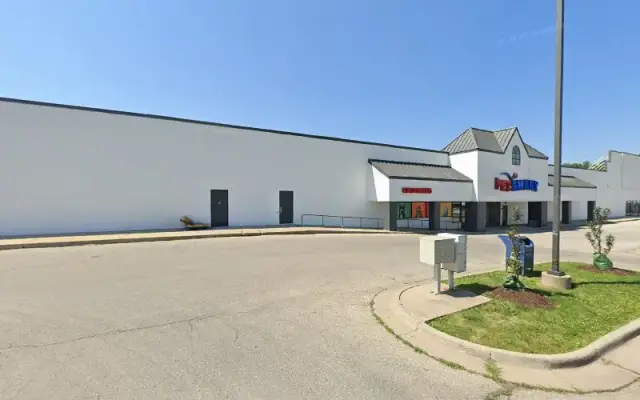 PetSmart Grooming in Des Moines, IA