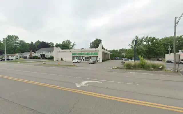 Pet Supplies Plus West Seneca Grooming in West Seneca, NY