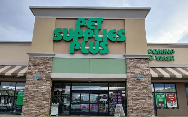 Pet Supplies Plus Greer in Greer, SC