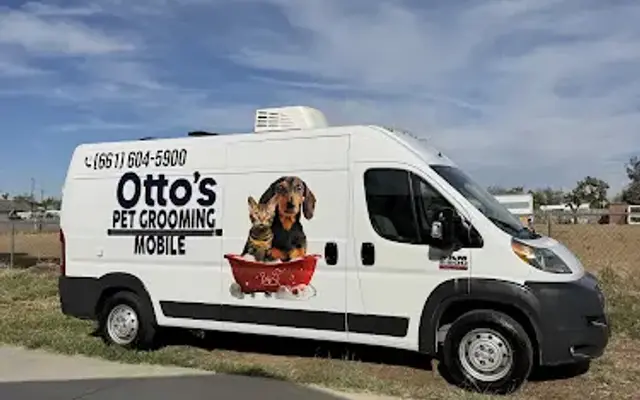 Otto's Pet Grooming Mobile in Hanford, CA