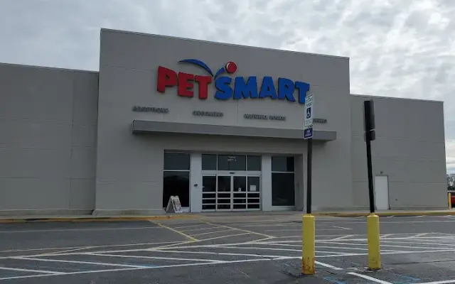 PetSmart in Rehoboth Beach, DE