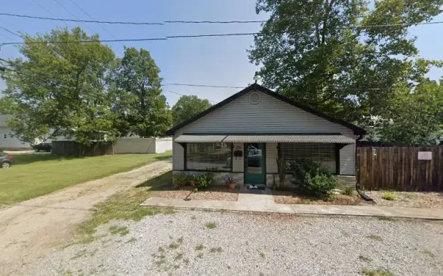 Mayfair Dog Grooming in Aurora, MO