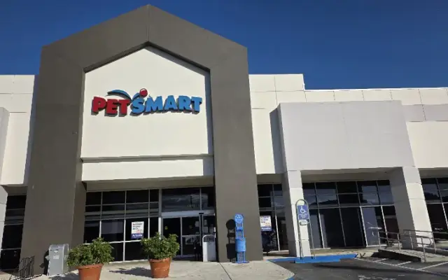 PetSmart in Miami, FL