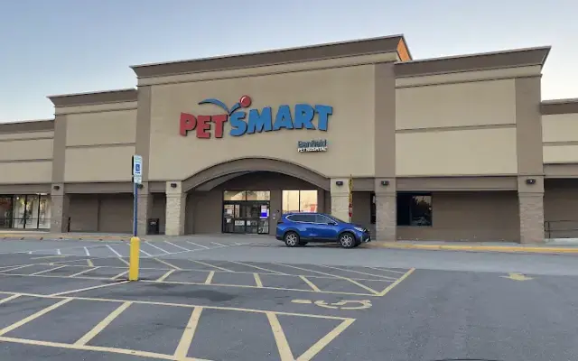 PetSmart in Glen Carbon, IL