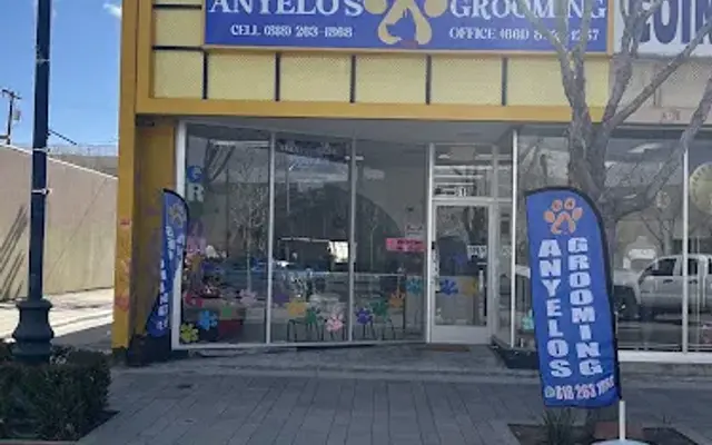 Anyelo’s Grooming in Lancaster, CA