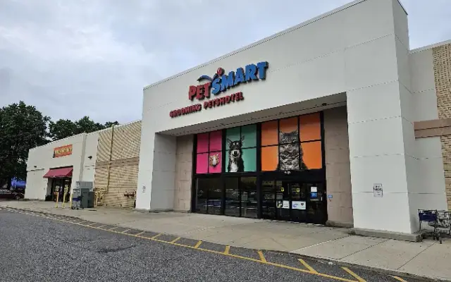 PetSmart in Commack, NY