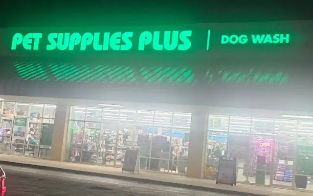 Pet Supplies Plus Chatham in Chatham, IL
