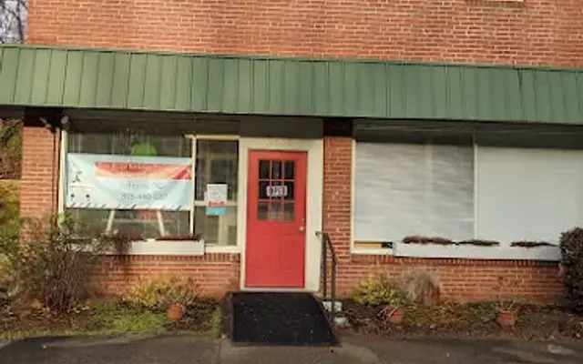 Blue Ridge Barkway Pet Grooming Salon & Boutique in Tryon, NC