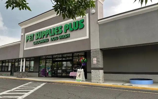 Pet Supplies Plus East Greenbush Grooming in Rensselaer, NY