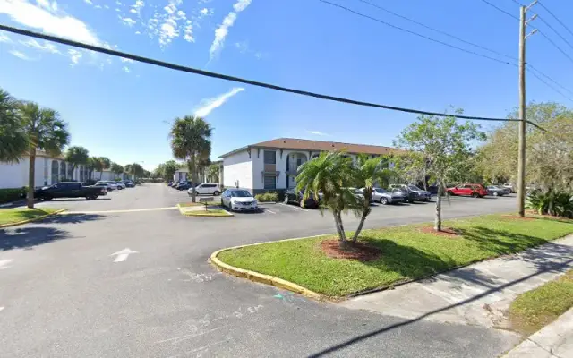 Mimi Pets Groomer in Kissimmee, FL