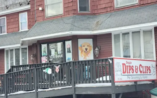 Doggie Dips N Clips in Greenfield, MA