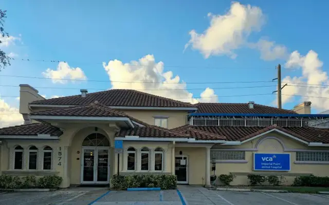 VCA Imperial Point Animal Hospital in Fort Lauderdale, FL
