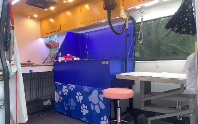 Paws At Play Mobile Dog Grooming in Moss Landing, CA