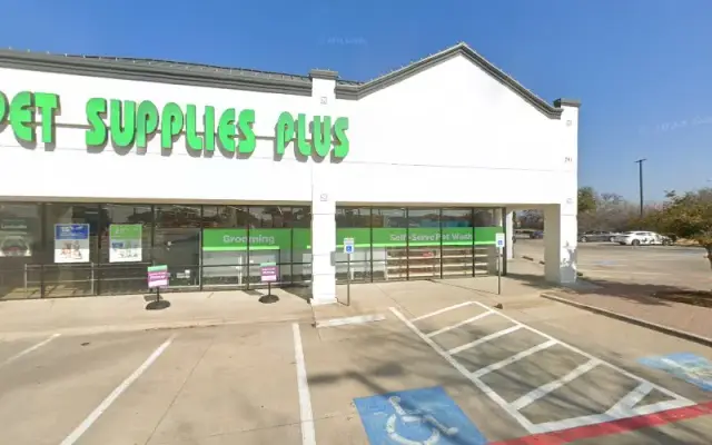 Pet Supplies Plus Lewisville Grooming in Lewisville, TX