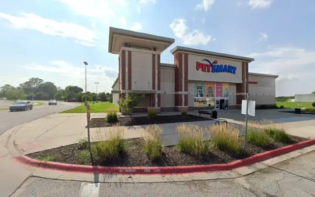 PetSmart Grooming in Omaha, NE