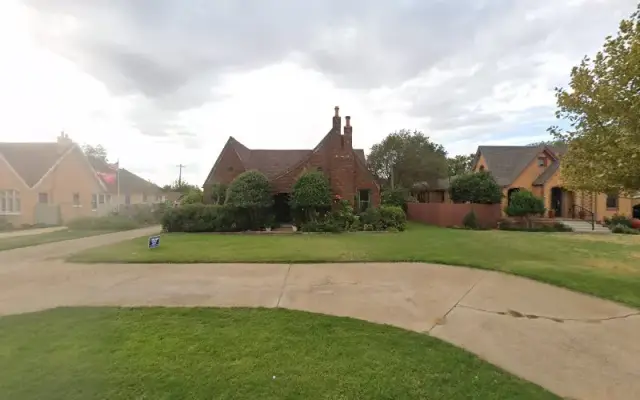 Dog House in Altus, OK