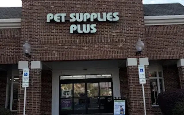 Pet Supplies Plus Charlotte - Sharon in Charlotte, NC