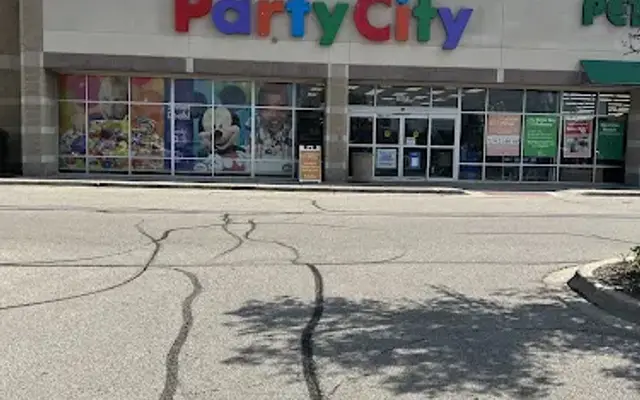 Pet Supplies Plus Gurnee in Gurnee, IL