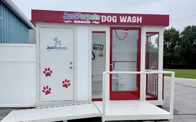 JustFurPets Grooming, LLC in Tuscumbia, AL