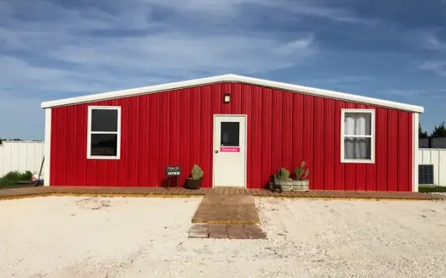 K9 Corral in Windom, TX