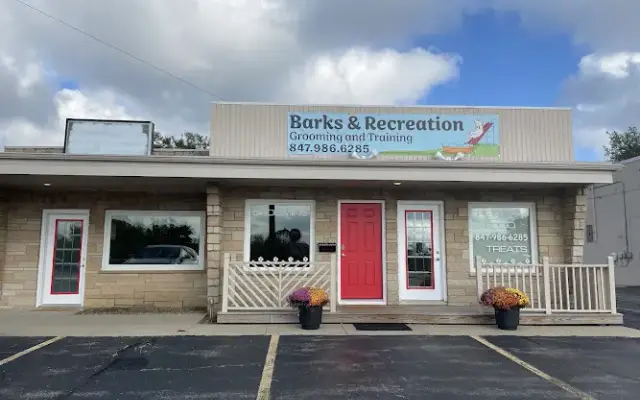 Bark's & Recreation Pet Grooming, Daycare, & Training Center in Grayslake, IL