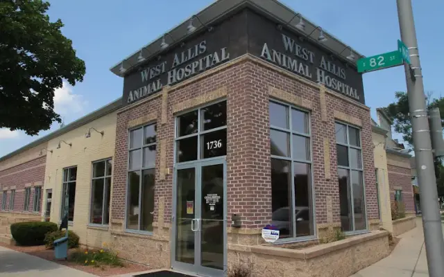 West Allis Animal Hospital in West Allis, WI